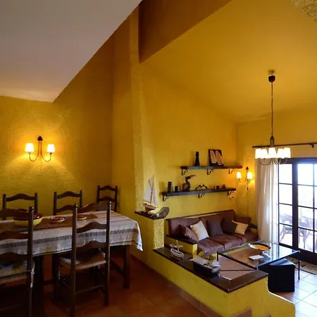 Passatge Berna, 2 * أولاستارتيت