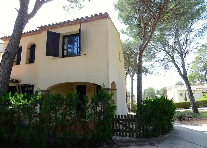 Passatge Berna, 2 Holiday home L'Estartit