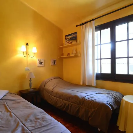 Holiday home Passatge Berna, 2 *