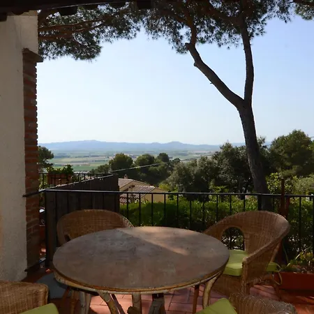 Passatge Berna, 2 Holiday home L'Estartit