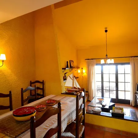 Passatge Berna, 2 Holiday home *