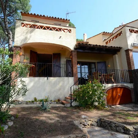 Passatge Berna, 2 Holiday home *